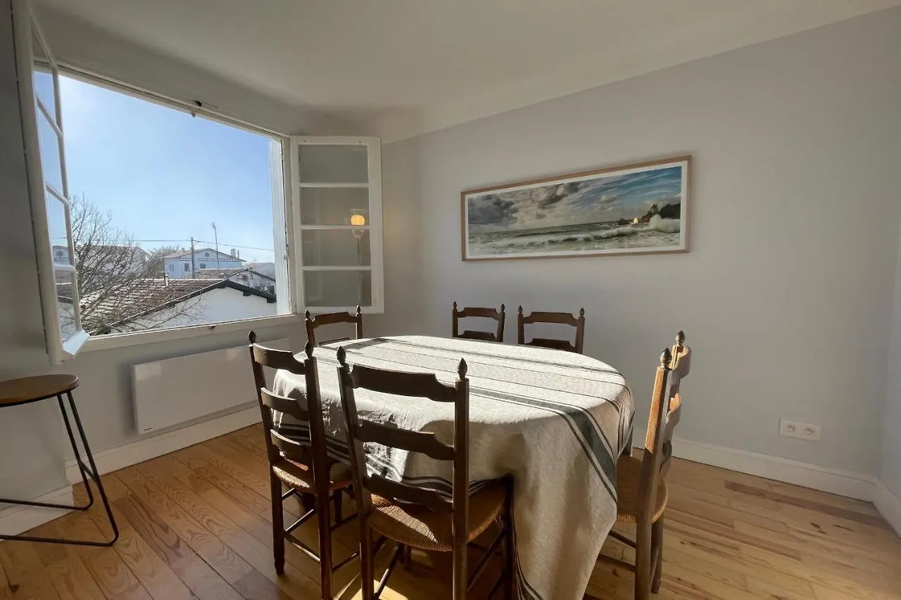 Superb Apartment Full Of Charm With Terrace 2Ch 5Min From The Lighthouse Biarritz France